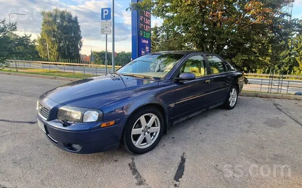 Volvo Pārdodu foršu Volvo 80 , 2.4 bendzins-125kw-5 ātru
