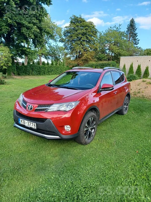 Toyota Automašīnai bijis viens īpašnieks. Auto uzturēts l