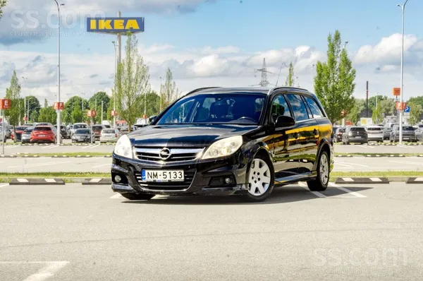 Opel Pārdodu uzticamu un jaudīgu ģimenes auto – Opel Ve