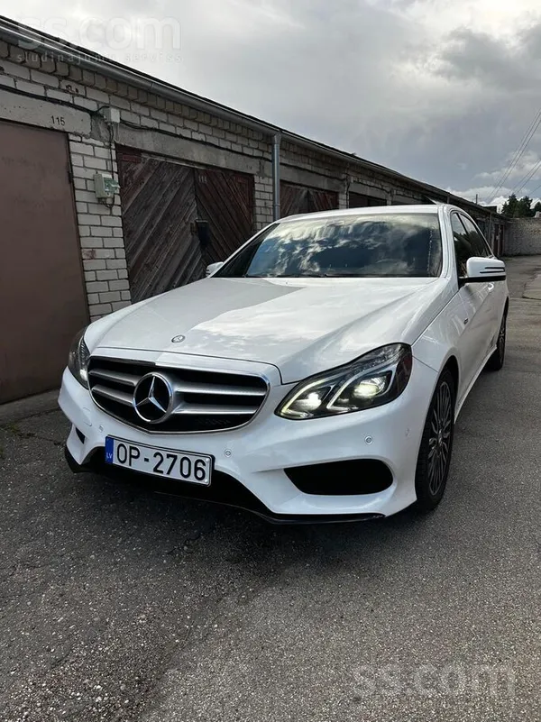 Pārdodu Mercedes-Benz E220 Cdi W212, 2014. gads, sedans
Dzinējs: 2.2 Cdi dī