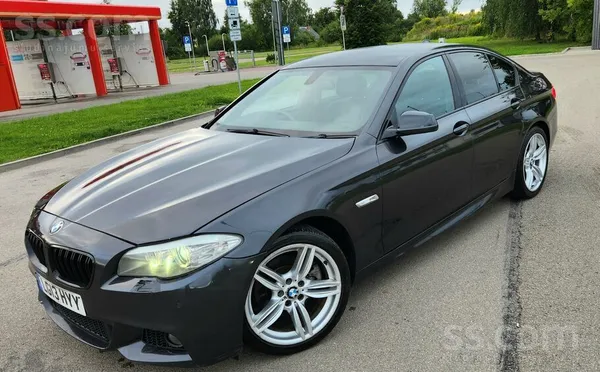 BMW Pārdodu Bmw 520d 2013 gadā f10 m sports 