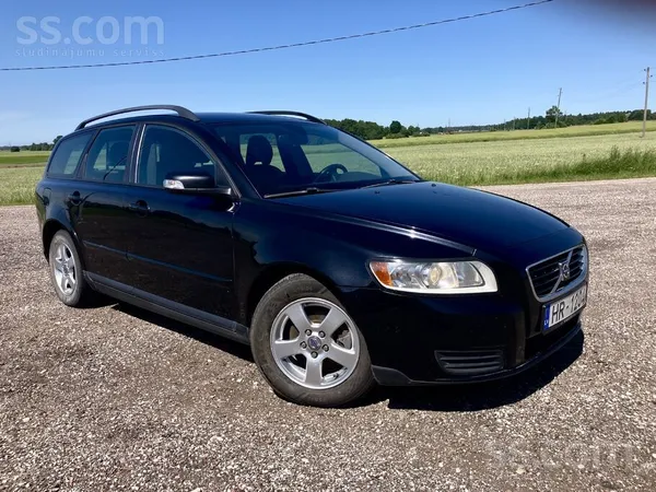 Volvo V50 1.6d, 80kW, 2007.gada .

Ārējie atpakaļskata spoguļi elektriski