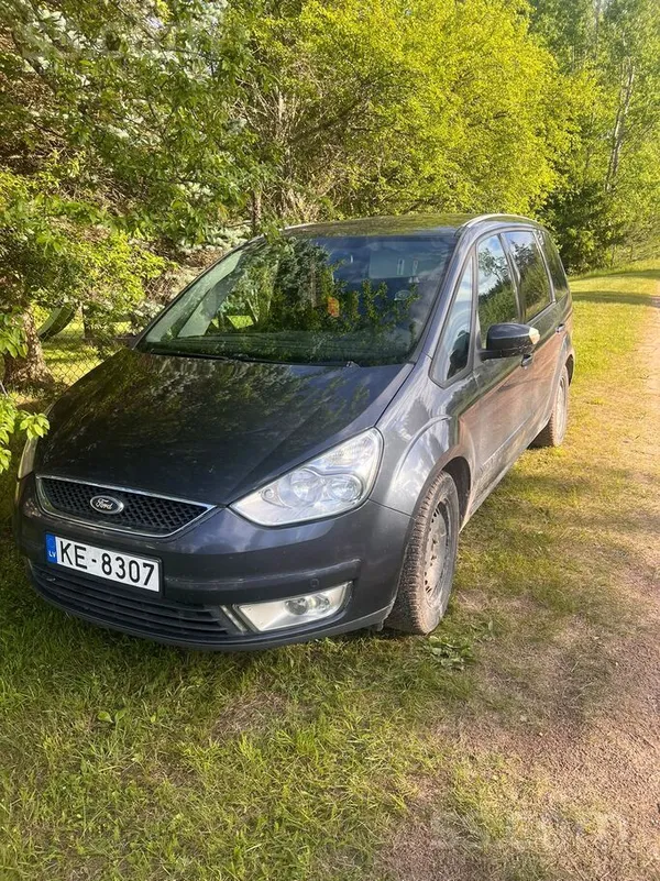 Ford Bez apskates. Pārdodu ietilpīgu 7 vietīgu ģimenes 