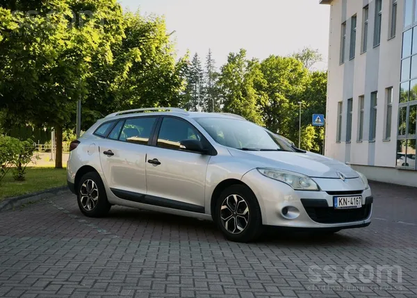 Renault Pārdodu koptu un uzticamu Megane 3 ar manuālo ātru