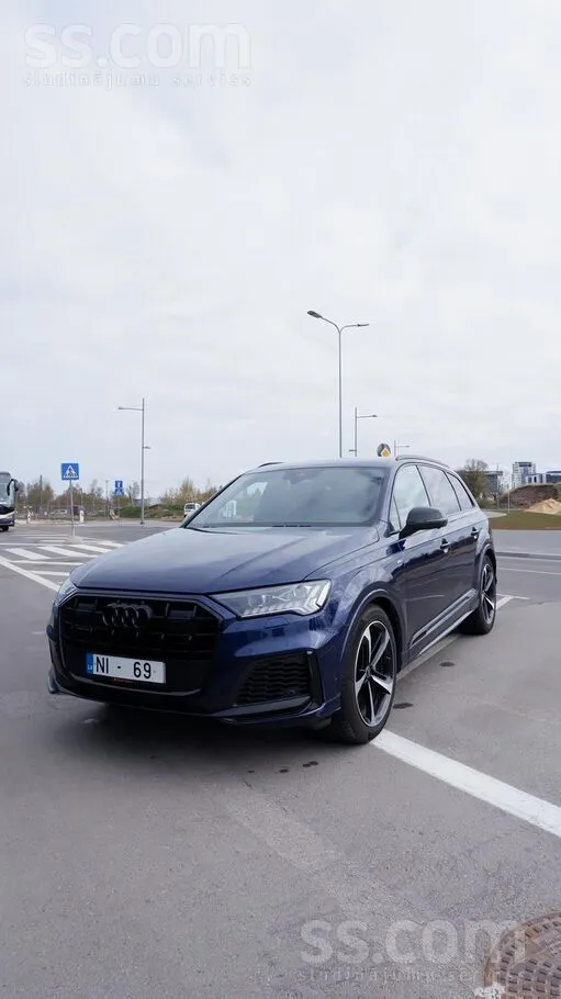 Audi Audi Q7 S- Line