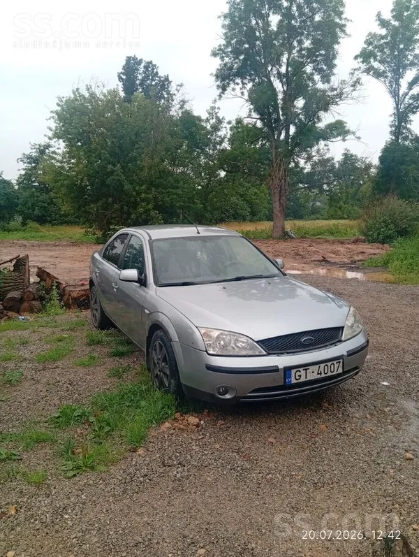 Ford Pārdodu steidzami , Auto braucošā stāvoklī , ir de