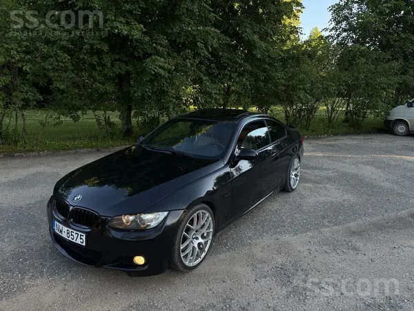 BMW Pārdodu BMW 325d Coupe ar uzticamo 3.0 dīzeļdzinēj
