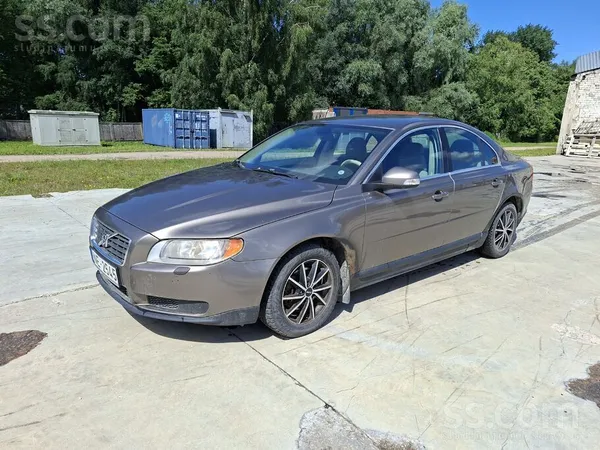 Volvo S80 - 1