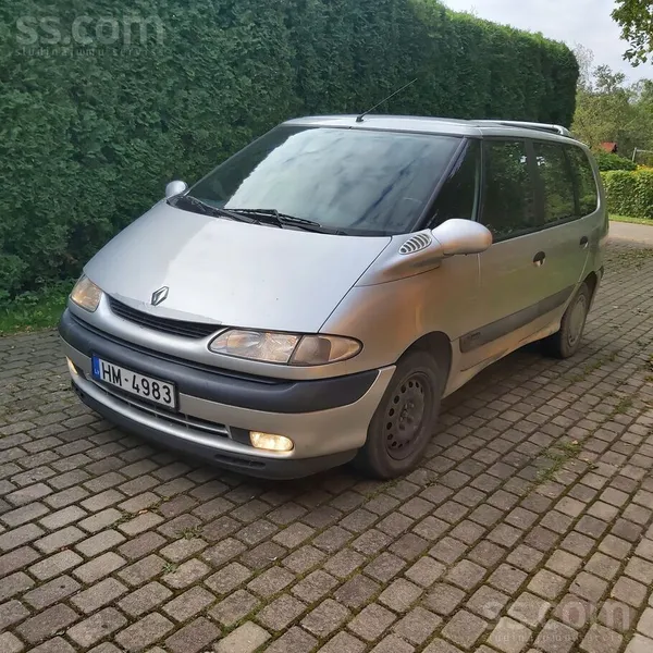 Renault Pārdodu jo pēdējo 2 gadu laikā nobraukums -400km-t