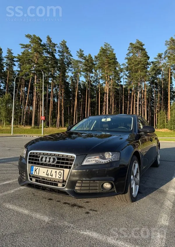 Audi Pārdodu Audi A4 B8 2.0 tdi 2011 ar Automātisko 7 ā