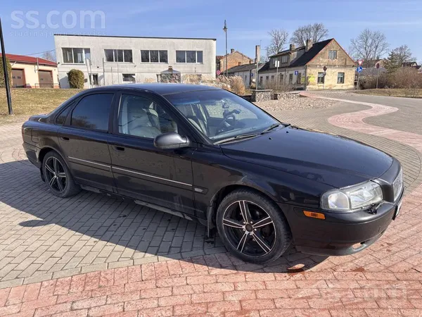 Volvo Pārdodu Volvo S80. Auto tiek pārdots, jo vairs nav