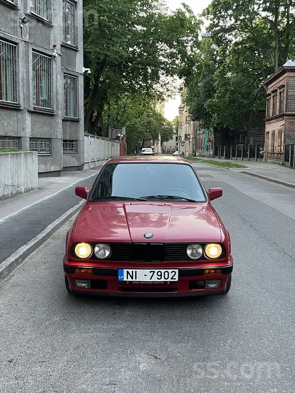 BMW Pārdodu BMW 316i 1989.gada.