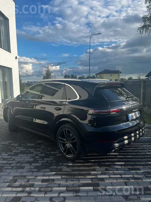 Porsche Porsche Cayenne S 324kw jaudigs un zemu paterinu m
