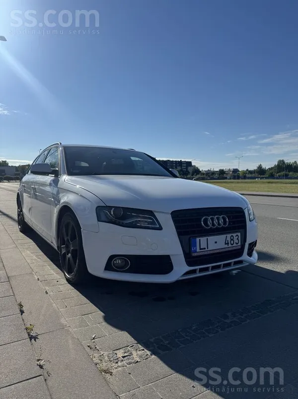 Audi Audi A4 S-line manuāls 2.7 dīzelis. 