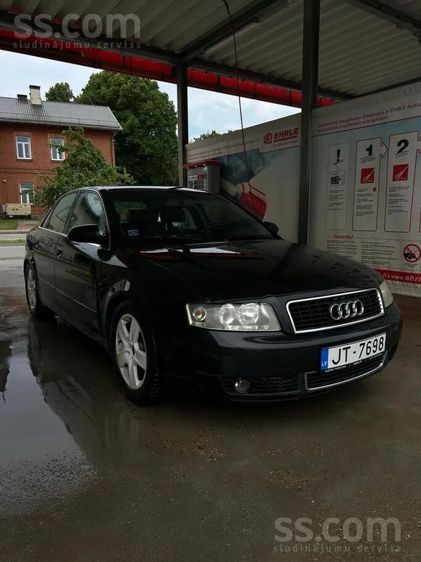 Audi Sīkāk zvanot vai rakstot. 