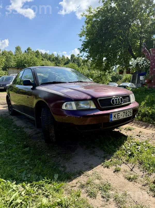 Audi Pārdodu klasisko Audi A4 B5 ar 1.6 benzīna dzinēju