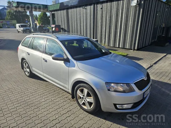 Skoda Firma pārdod regulāri koptu, ejošu, labā stāvoklī 