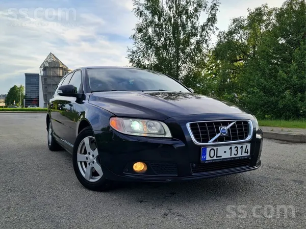 Volvo В продаже Volvo v70 2008 год 2.4 дизель 