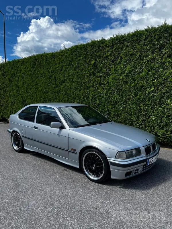 BMW Tirgoju E36 labā vizuālā un tehniskā stāvoklī. Tik
