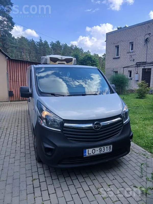 Pārdodu Darba automašīnu ar strādājošu saldētavu. 
Kopts un regulāri taisīt