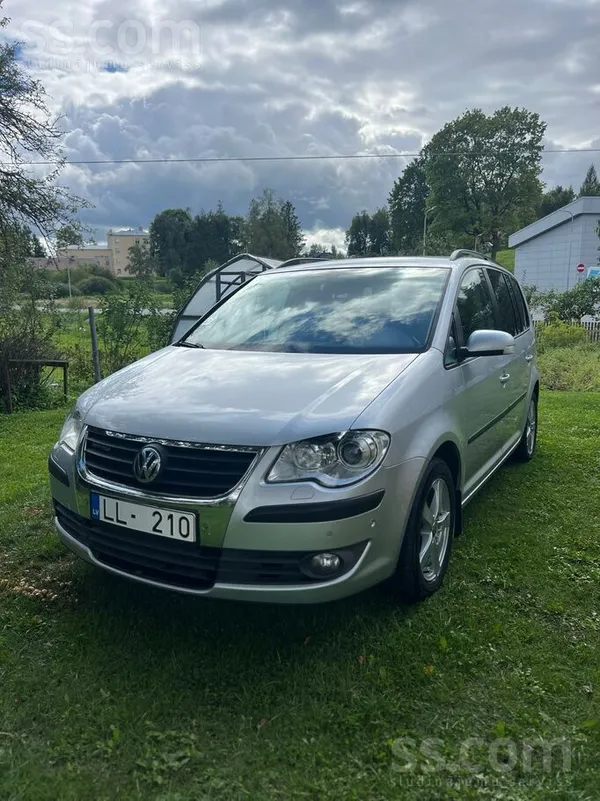 Volkswagen Pārdodu VW Touran, ar uzticamo 1, 9 dīzeļa motoru(