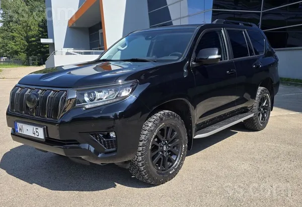 Toyota Toyota Land Cruiser Black Edition 2, 8 dīzelis aut