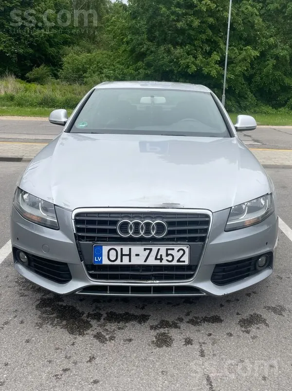 Audi В хорошем состояние. На ходу каждый день. 
