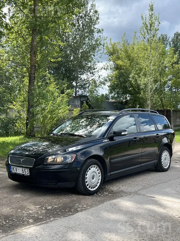 Volvo Pārdodu diezgan labu savam vecumam saglabājušos Vo