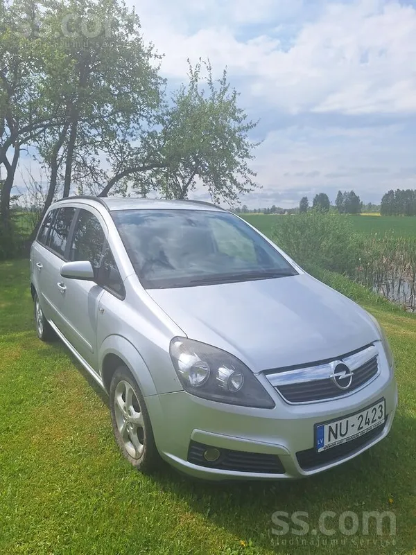 Opel Zafira