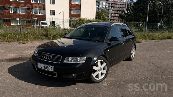 Audi Pārdodu Audi A4 1.8T quattro. 