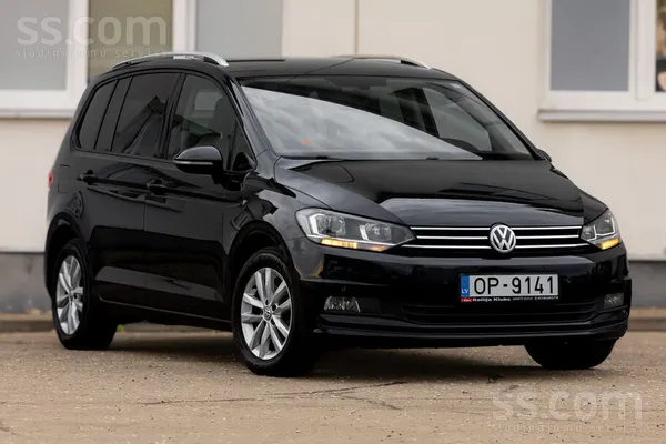 Pārdod Volkswagen Touran Facelift, 2.0tdi, manuālā kārba. 

Auto gan vizuā