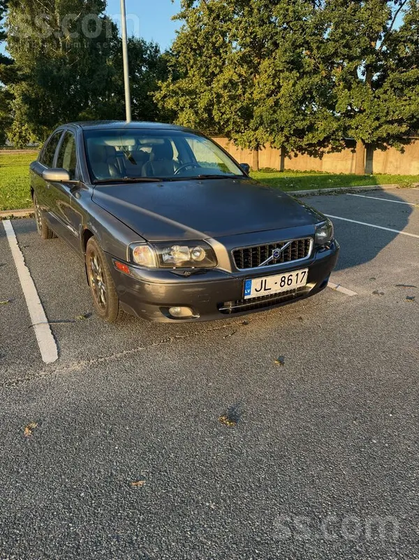 Volvo Продаю свой Volvo S80 2005 года 2.4 бензин, 120 кВ
