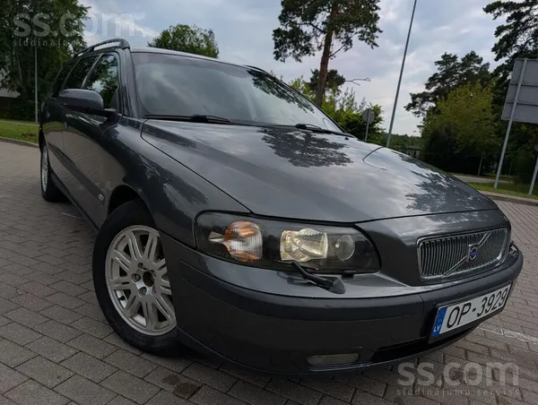 Volvo Volvo V70 2.4 D5, Mehānika, Summum, Titanium Grey