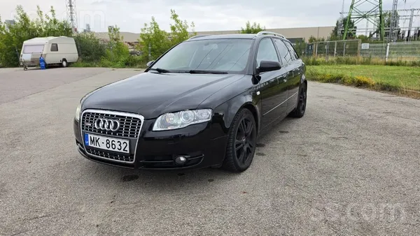 Audi Pārdodu uzticamu auto, 132 kW (177 z. s. ). Izieta