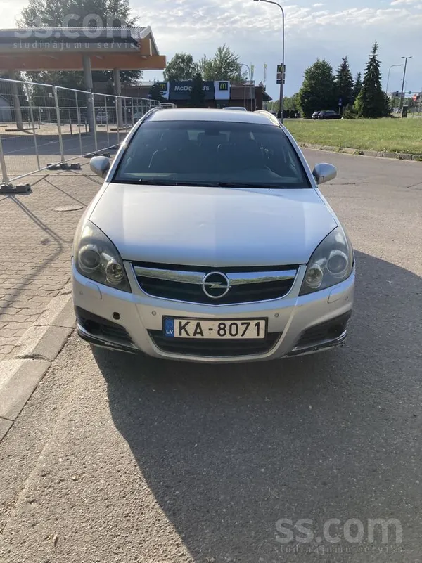 Opel Продаётся опель Signum. Машина в хорошем техническ