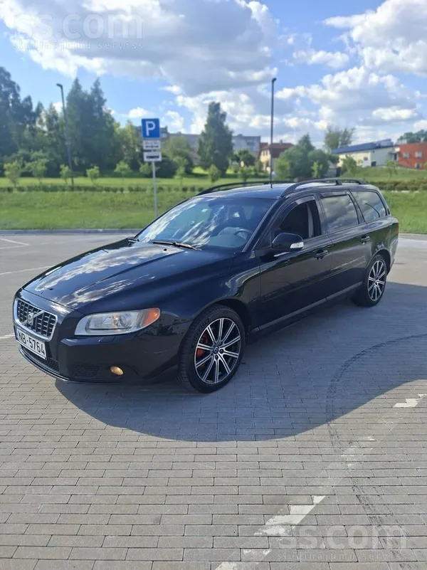 Volvo Volvo V70 2.4 D5 136kw labā vizuālā un tehniskā st