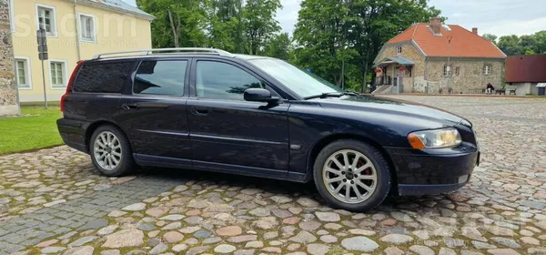 Volvo Sveiki, Pārdodas Volvo V70 facelift ar 2.4D 120kw