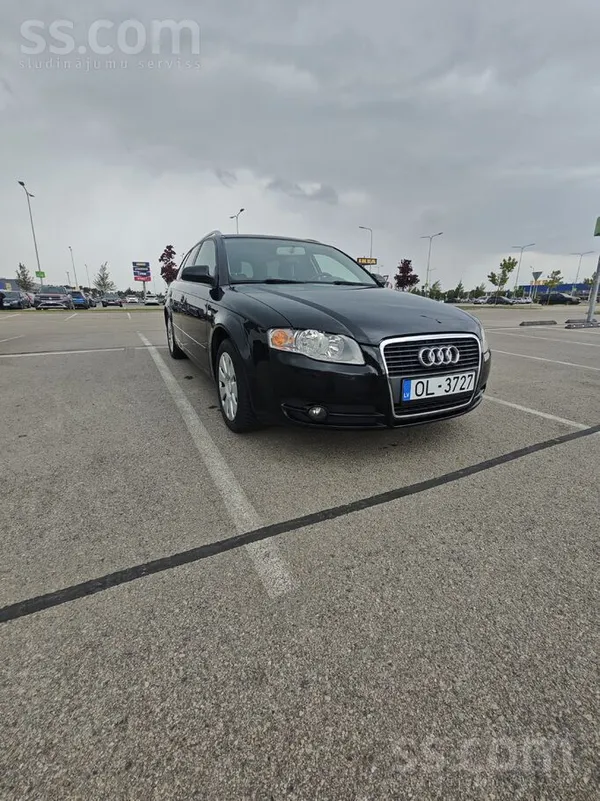 Audi Продаю Audi A4b7 в хорошем визуальном и техническо