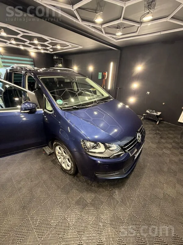 Volkswagen Pārdodu VW Sharan 2.0 Tdi Dsg, 170 ZS (2011. gada