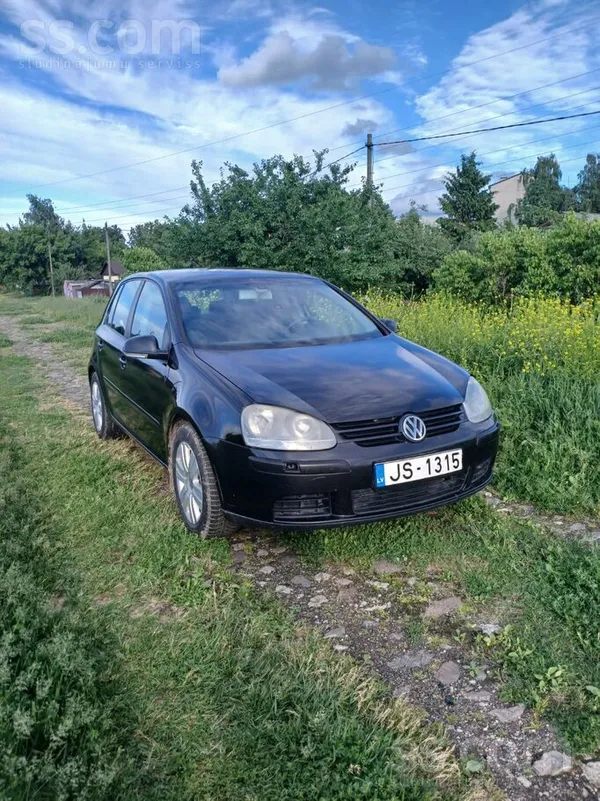 Volkswagen Golf 5 ar jaunu TA 15.06.2027.