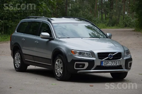 Tikko ievests. 2010. Gada modelis. Volvo XC 70 Summum 2.4D5(151kw-205z/s) Dī