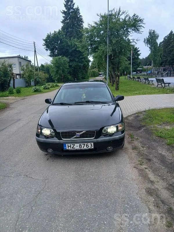 Volvo Pārdodu nesteidzīgi