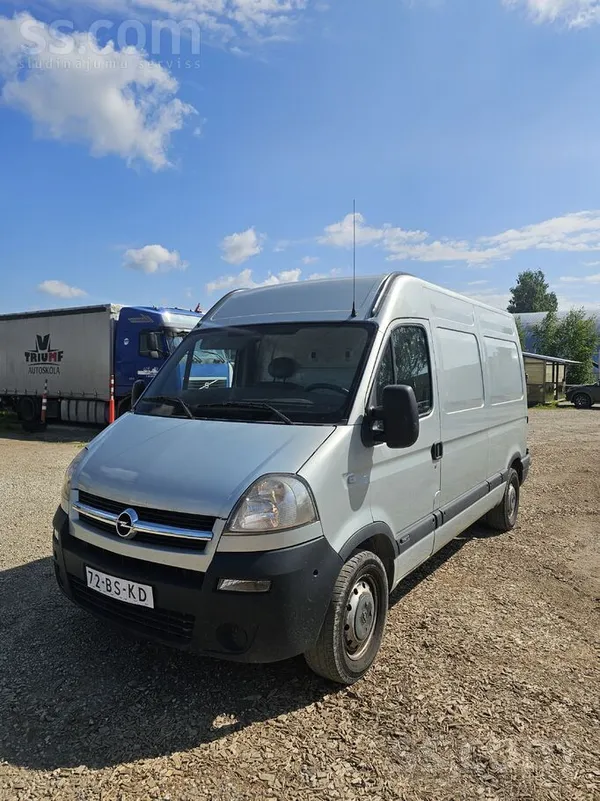 Opel Pārdod Opel Movano 3.0 Cdti (2004.g. ) – augsts ju