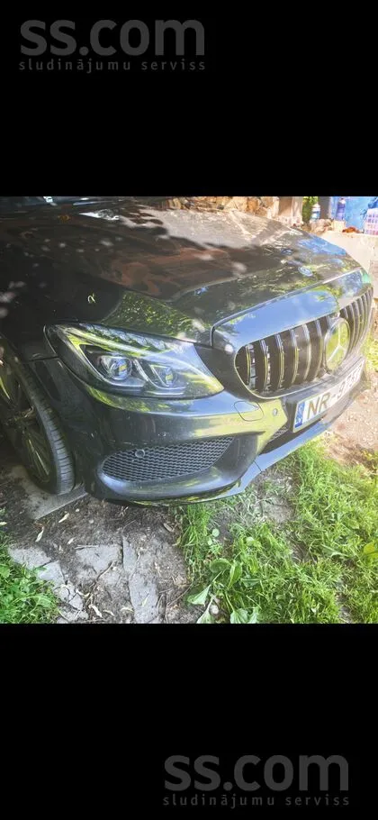 Mercedes Vasaras ziemas riepas. 