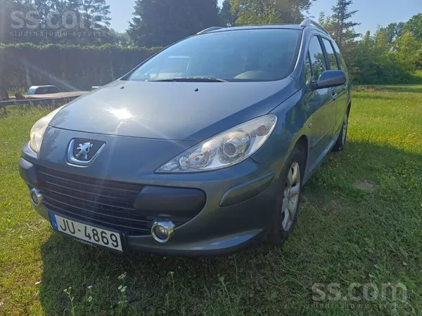 Peugeot Pārdodu Pugeot 307 universālu braucamā stāvoklī. P