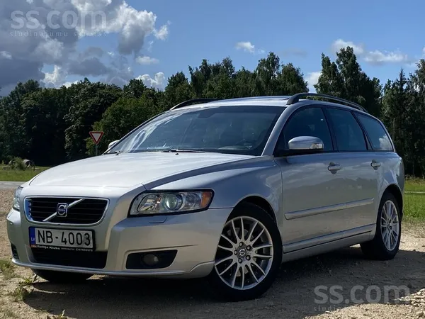 Volvo Nesēn ievēst no Nīderlandes, Volvo V50, 2.4 D5 lab