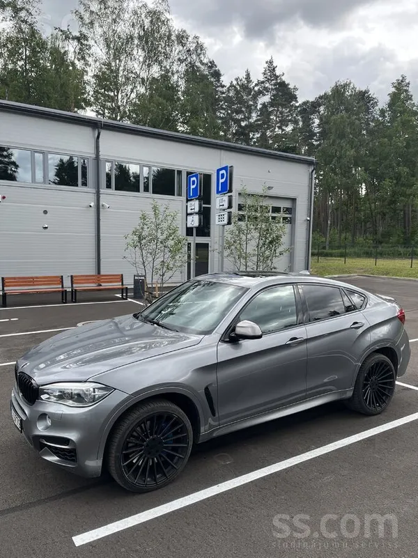 BMW X6