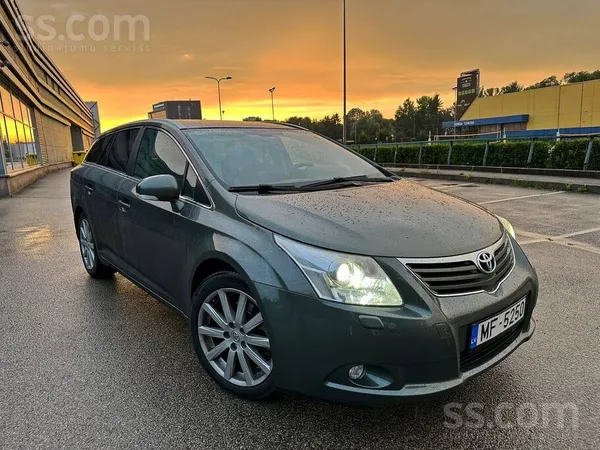 Toyota Avensis