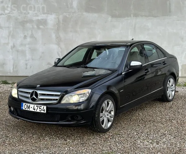 Mercedes Pārdodu vai mainu.