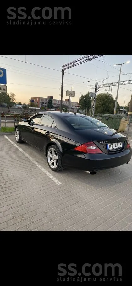 Mercedes Продаю свой Мерседес Cls320. 5 лет ктаюсь. Машина 